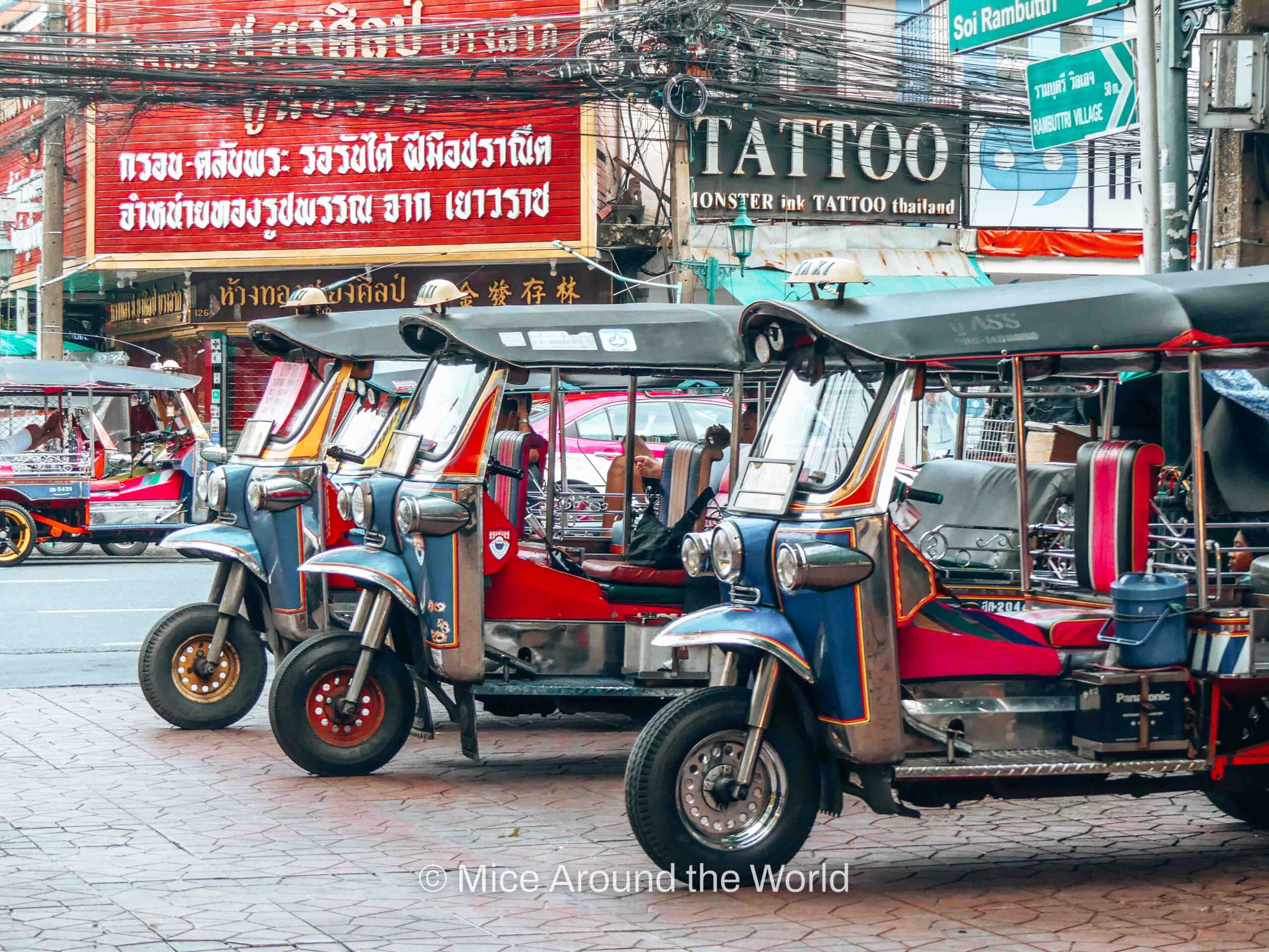 Tuk Tuk scam Soi Rambuttri Bangkok Thailand